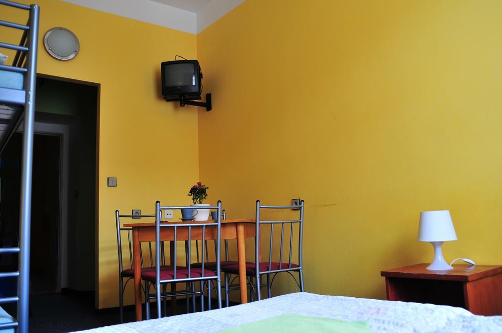 Alia Hostel